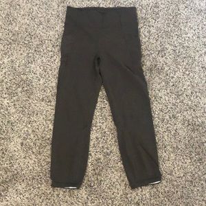 LuluLemon time to sweat size 6 - Dark Olive 23”